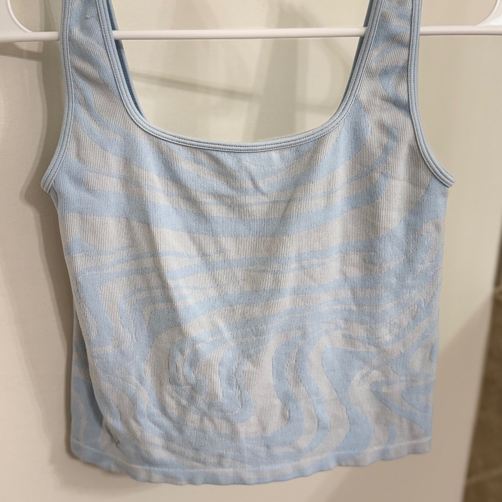 Hollister size small blue crop top